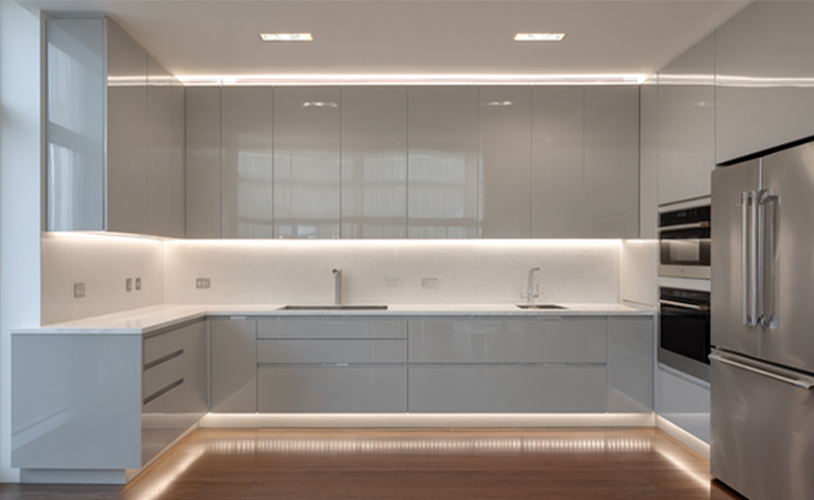 Modern Gray Kitchen Cabinets