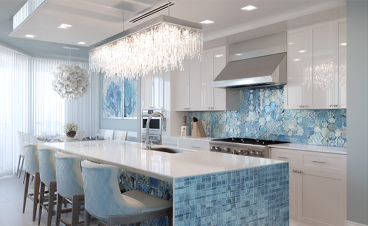 Glass Tile Backsplash: Reflective and Contemporary